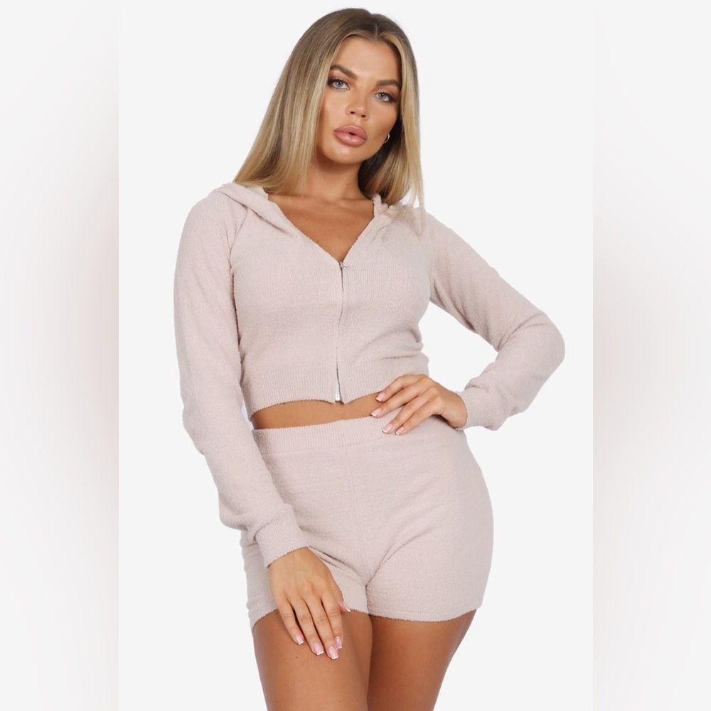 LARISA FUZZY CROP HOODIE SHORTS LOUNGE